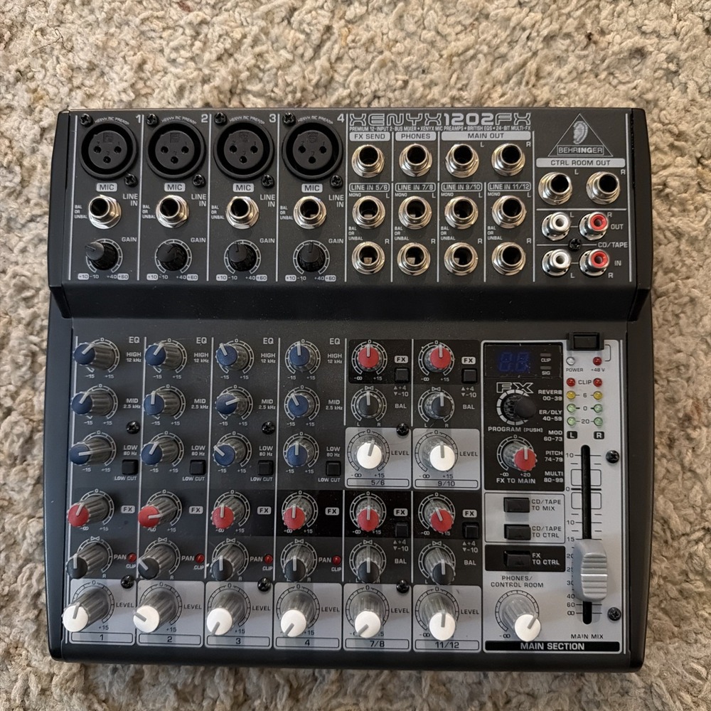 Behringer XENYX 1202FX Compact Mixer 12 CH 24bit Multi-Effector Untested No Cord